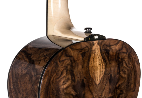 Gitara akustyczna lutnicza nr 284 - inkrustowana naturalnym bursztynem bałtyckim - obrazek 3